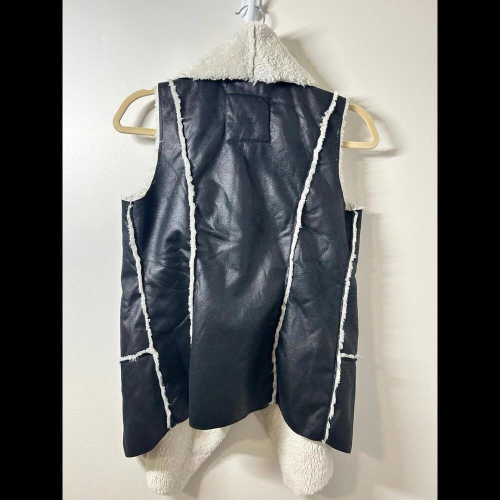 Women Me Jane Black Vest with Faux Fur lining Size S - Picture 3 of 3